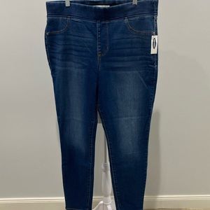 NWT 16 Old Navy Rockstar Jegging